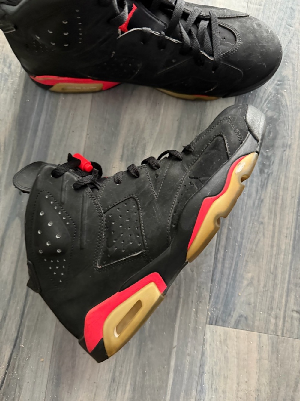 Men’s Nike Air Jordan 6 Retro “Infrared” Size 11